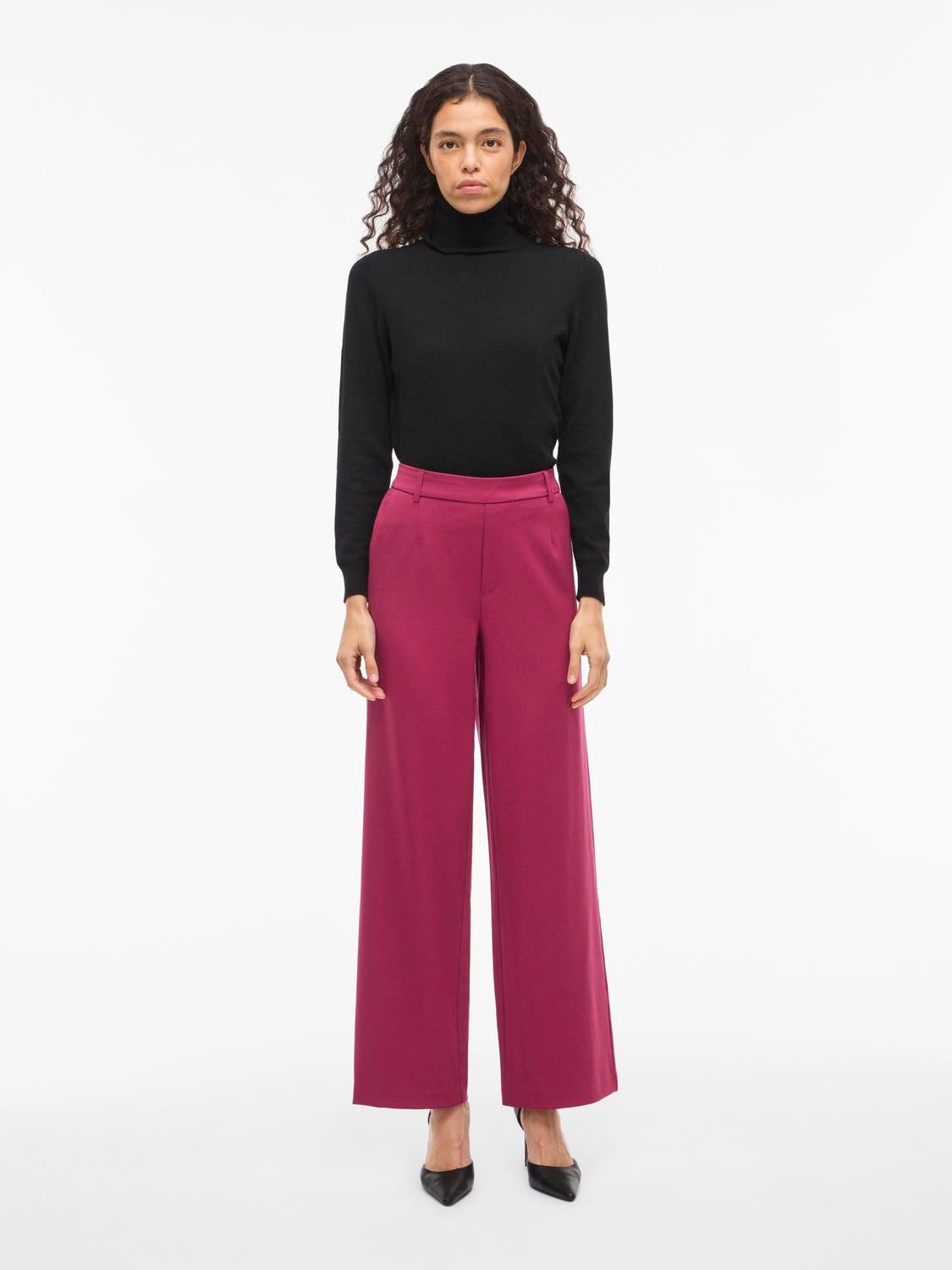 model_shot-front_full